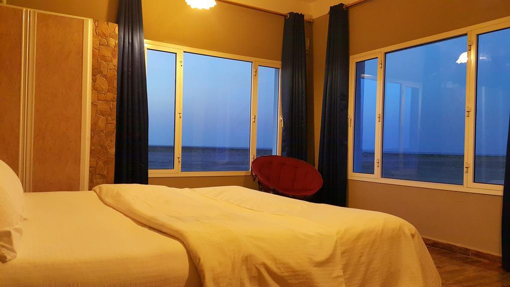 Masirah Beach Camp Masirah Island Room photo